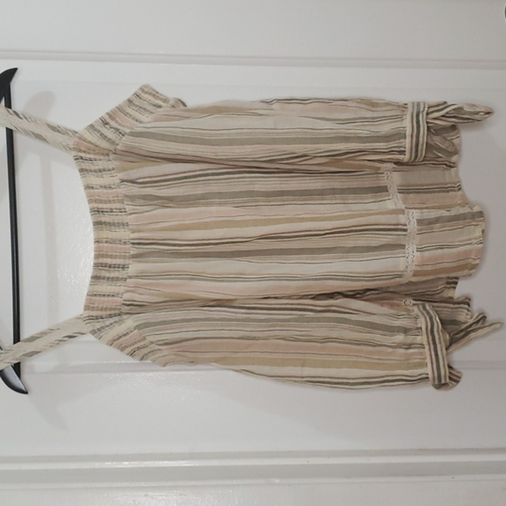 LC Lauren Conrad Cold shoulder long sleeve top sz XXL 100%‎ Cotton striped